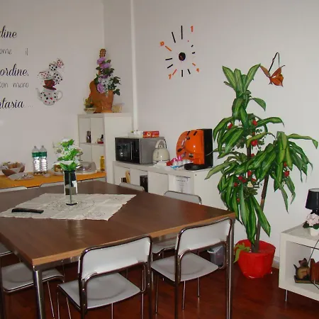לינה וארוחת בוקר B&B Al Politeama