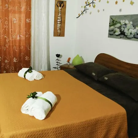 B&B Al Politeama לינה וארוחת בוקר